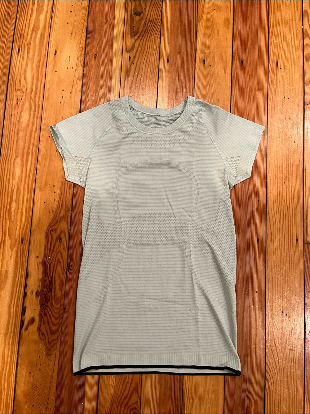 lululemon athletica Swiftly Tech Light Sage Short Sleeve Performance Tee